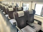 ビジネスクラス「騰雲座艙」の車内