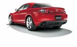 2003年発売のRX-8（写真：マツダ）
