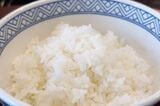 吉野家の定食メニューは、ご飯おかわり自由（筆者撮影）