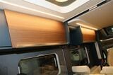 ライカの超高級キャンピングカー「クレオスL5009」（筆者撮影）