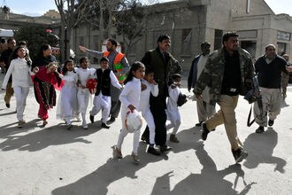 パキスタンの教会で自爆､少なくとも9人死亡