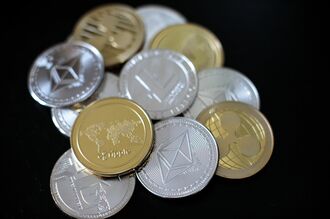 ブロックチェーンがフェイスブックを打ち負かす