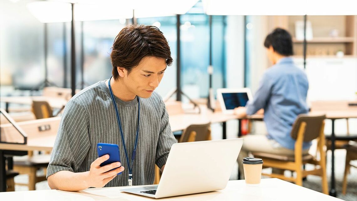 会社で働くエンジニアのイメージ