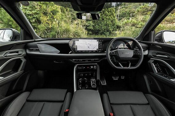 Q5のインテリア