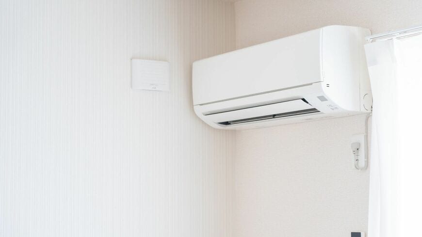 知っておいてお得な「エアコンの節電方法」と「試運転」について解説します（写真：polkadot／PIXTA）この記事の画像を見る(◯枚)