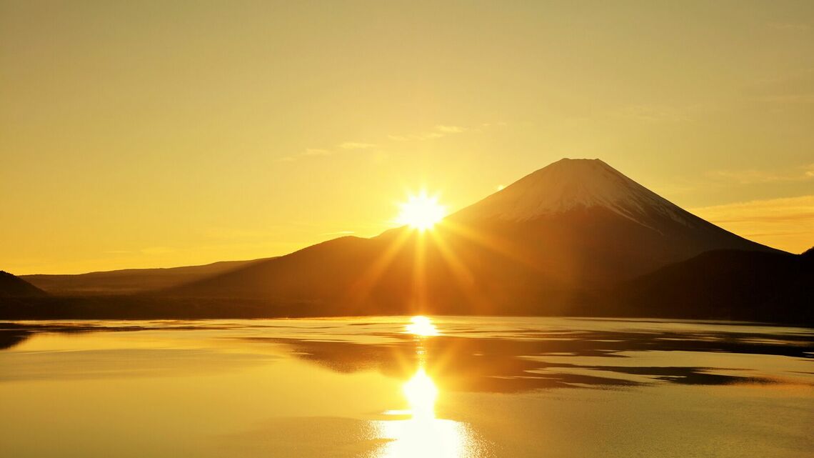 富士山と初日の出