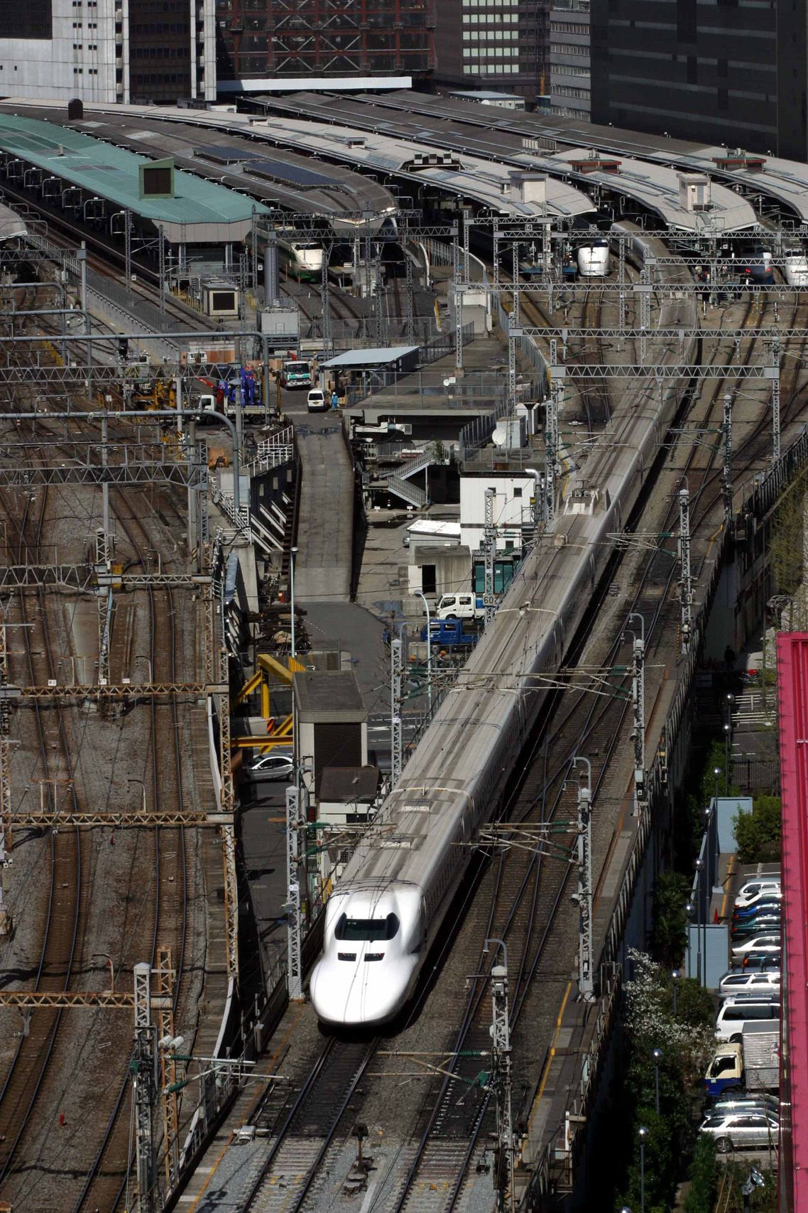 東京駅に到着する700系（撮影：南正時）