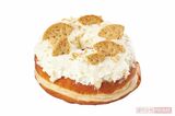 『CheeseCake』／DUMBO Doughnuts and Coffee  ドーナツでレアチーズケーキを表現。スタッフにもファン多し／480円 12cm（写真：週刊女性PRIME）