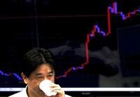 一時1ドル125円台､達成後は円高に 12年半ぶりドル高､最後は短期筋の｢力わざ｣