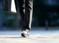 少ないながらも上場企業の女性役員は増加傾向に--2010年は前年比25名増の554名