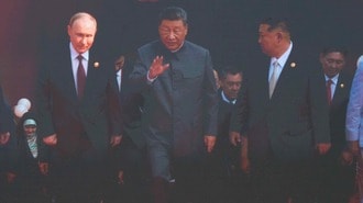 中国は戦略転換でロシアへの軍事支援を拡大する