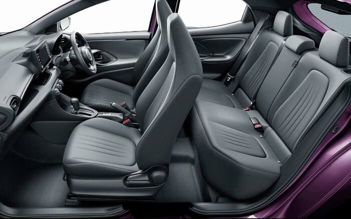 トヨタ「ヤリス」のインテリア（写真：トヨタ自動車）