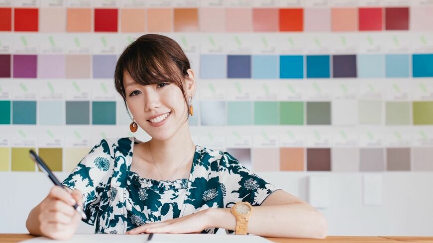 日本の色彩文化はどのように発展してきたのでしょうか。無意識に身につけてきた「色彩感覚」を改めて学んでみませんか（写真：kikuo／PIXTA）