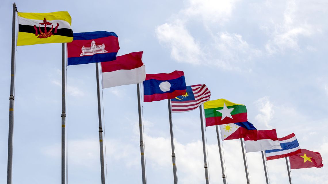 ASEAN加盟国の国旗