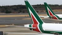 ｢日本-イタリア｣直行便が直面する消滅危機 アリタリア航空｢経営破綻｣でどうなる？