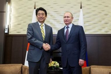 Japan Woos Russia with Deeper Economic Ties in Face of Rising China