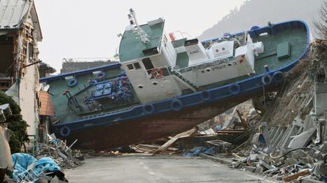 綺麗なことばかりではダメだ――震災の極限で｢やりすぎ｣という決断を元事務次官がした論理､部下のざんげの理由