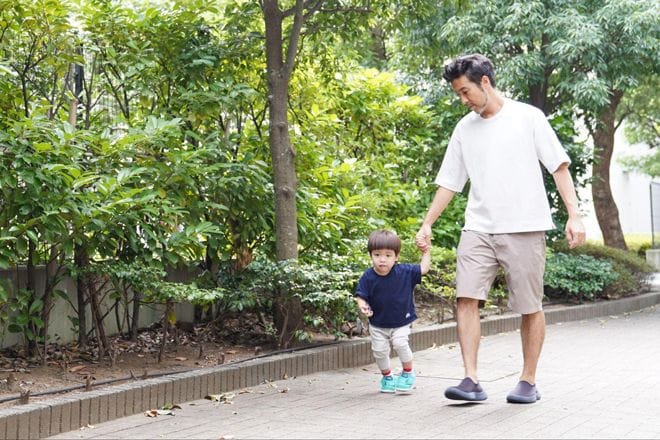 目についた家事や育児はすべて自分でやるスタンスだという（写真：村上アシシさん提供）
