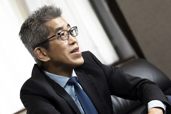 岸博幸さん（撮影：今井康一）