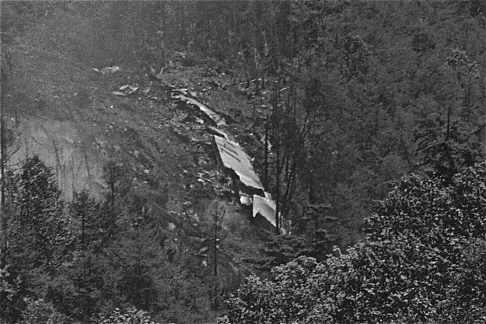 日航機墜落現場を写した私の忘れられない記憶 35年前の御巣鷹山を撮影