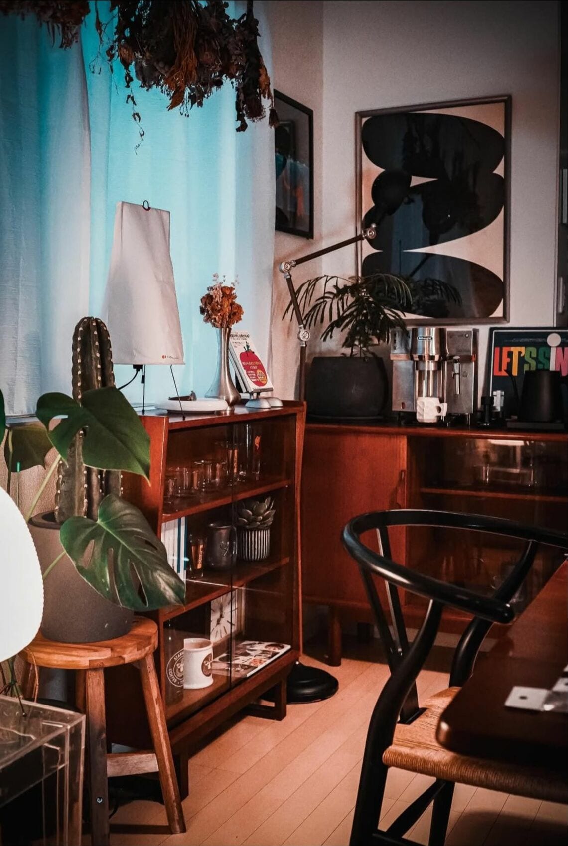 Yチェア インテリア