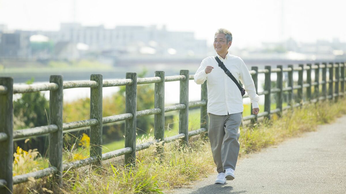 街も自然も｢無料のフィットネスジム｣元ランナーが教える､坂道･砂利道･アスファルトをラクに歩くちょっと意外なコツ | ライフ | 東洋経済オンライン