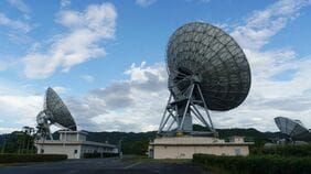 KDDI｢山口衛星通信所｣が宇宙の玄関口に､海外通信を支えた57年の拠点が低軌道衛星時代に狙う新たな役割