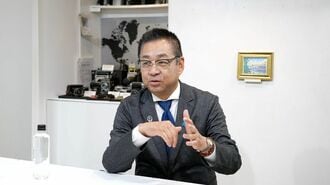 日本維新の会の遠藤国対委員長