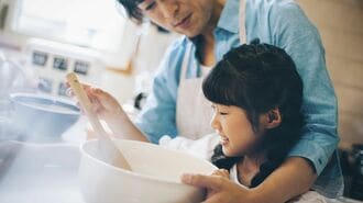 ｢発達障害の子｣親は世話を焼きすぎてはいけない