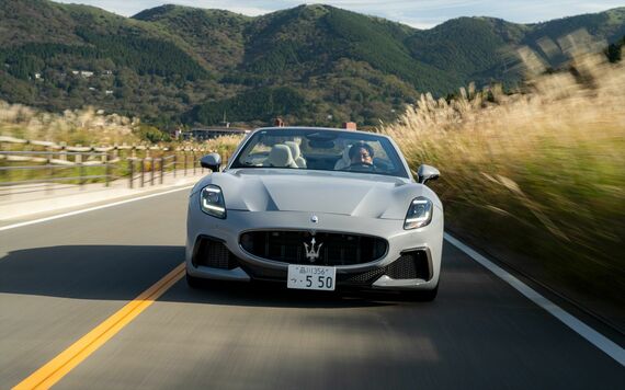 まさに「思いどおり」に走らせることができる走行性は魅力的（写真：Maserati Japan）