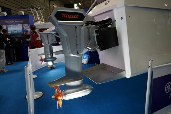 動力には、ドイツTorqeedo社製の製品を使用