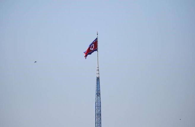 北朝鮮､板門店で韓国に亡命した兵士を銃撃