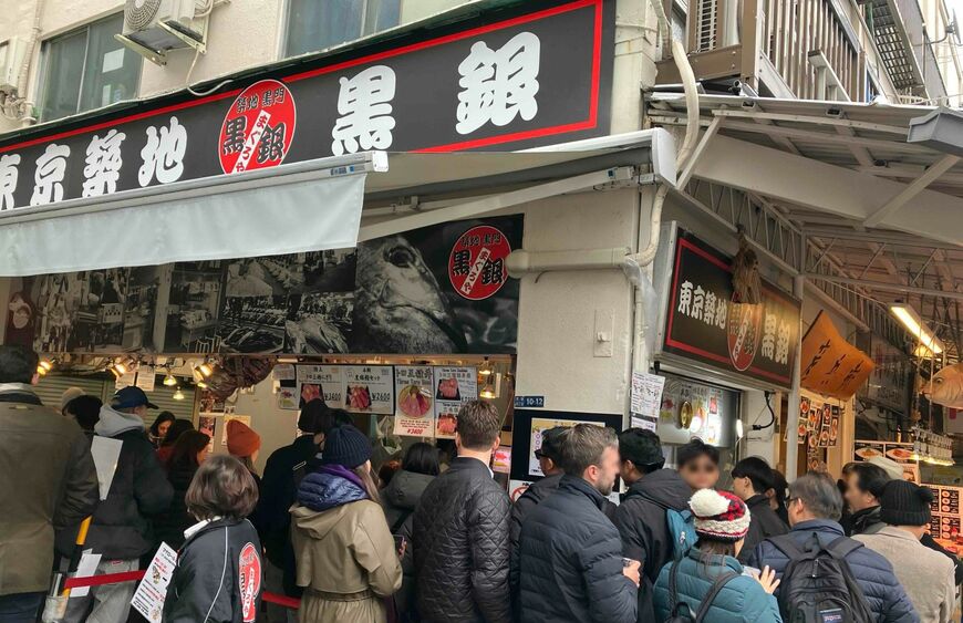 人気店では長蛇の列ができていた（筆者撮影）