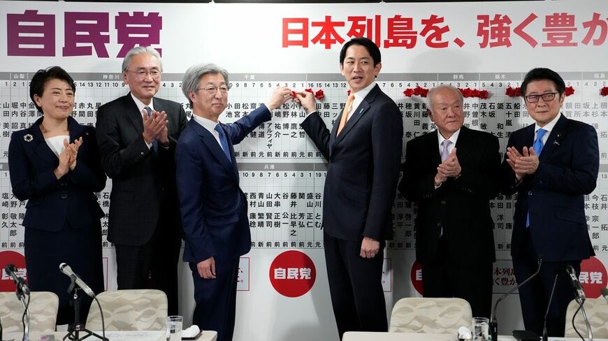 石井準一