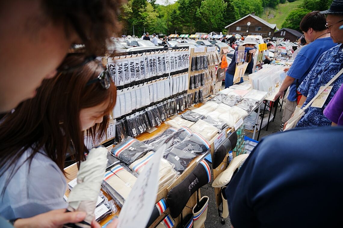 東洋経済の写真記事：新たな視点で見る日本の産業