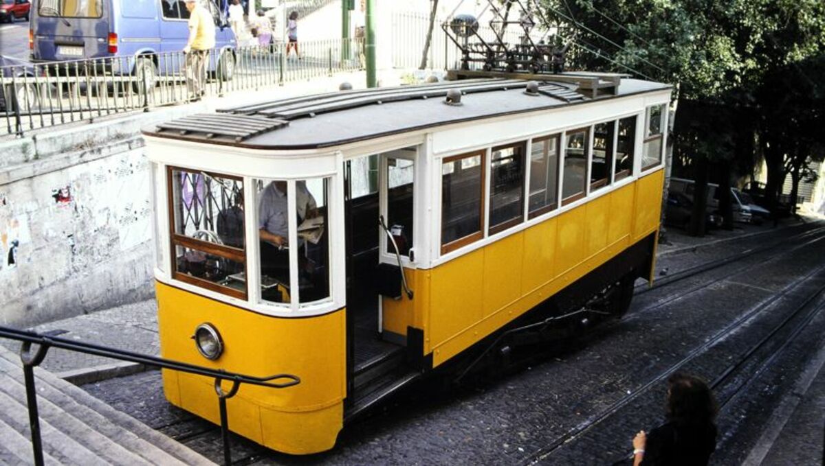 リスボン観光の象徴｢ケーブルカー事故｣なぜ起きた | 海外 | 東洋経済オンライン