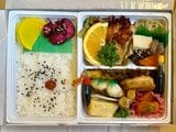 大阪屋さんの定番、「幕ノ内弁当」（筆者撮影）