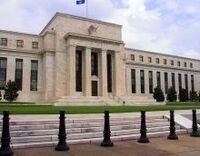 米ＦＲＢの出口戦略、利上げはまだ遠く