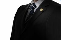 ｢奨学金1500万円｣借りた弁護士の"2人の恩人" 毒親･貧困家庭脱出の背景に｢理解ある恋人｣