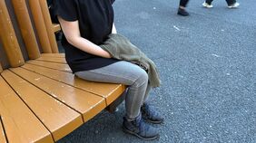 ｢派遣ってボーナスないんだっけ。かわいそー｣　53歳女性が抜け出せない派遣社員の"沼"　1日1食の日々で口にした絶望