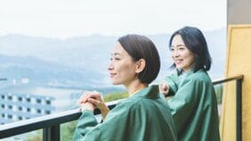 ｢誰と行くよりストレスがない｣　未亡人50代漫画家と子育てを終えた妹の2人旅　半世紀生きて知ったちょうどいい距離感