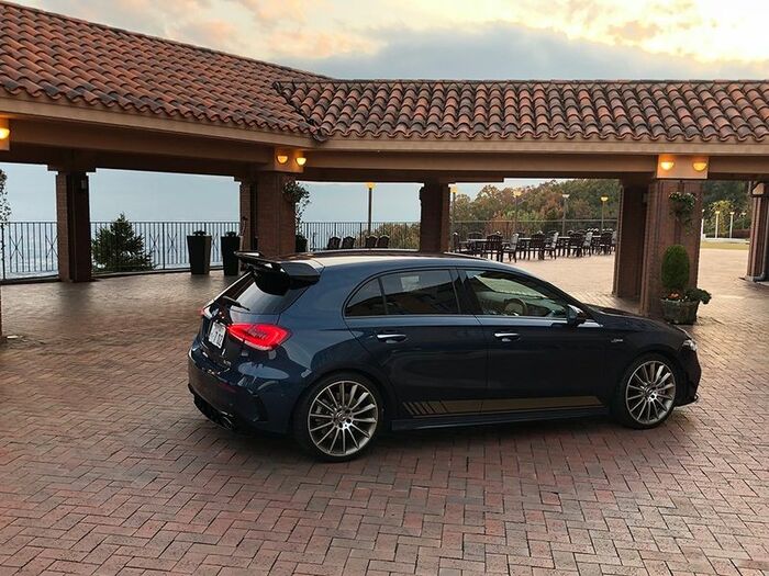 A35 エディション１はデニムブルーが限定販売