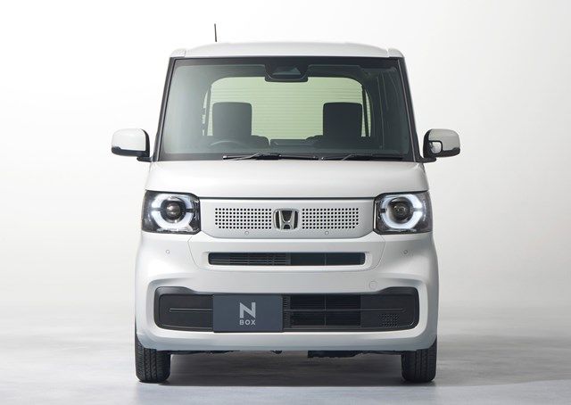 ホンダ新型「N-BOX」（写真：本田技研工業）