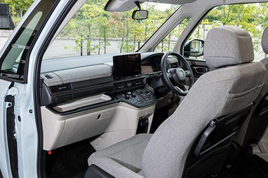 ホンダの新型ステップワゴン（東洋経済オンライン編集部撮影）