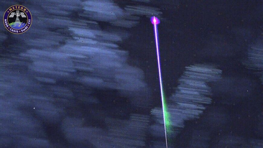 ペルセウス座流星群 アフリカ北西部、マリとモーリタニア国境付近で捉えた爆発的火球