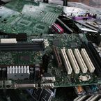 基盤　都市鉱山 都市鉱山にAI革命、0.1秒で仕分け 金など効率回収 - 日本経済新聞