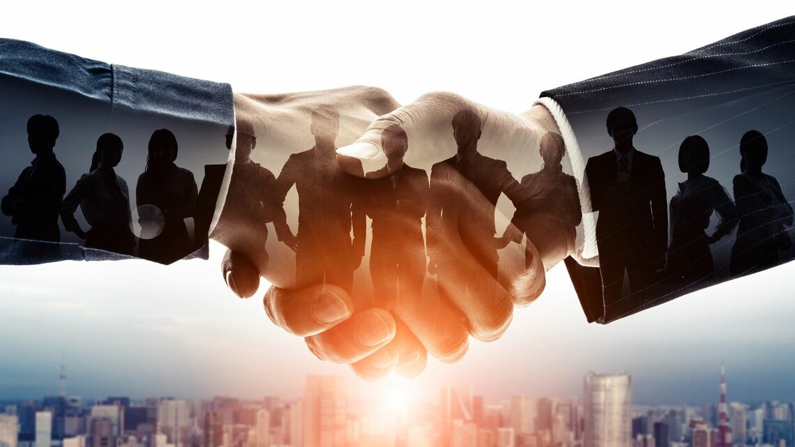 GMとグーグルはどんな狙いをもって企業買収を進めたのでしょうか？（写真：metamorworks／PIXTA）