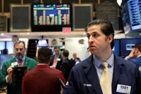 米国株､NYダウが9営業日連続で最高値更新 S&P500は早期利上げの観測で株価下落