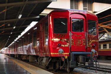 タイの｢元JR車両｣観光列車､なぜ｢国鉄色｣なのか 工場担当者が語る