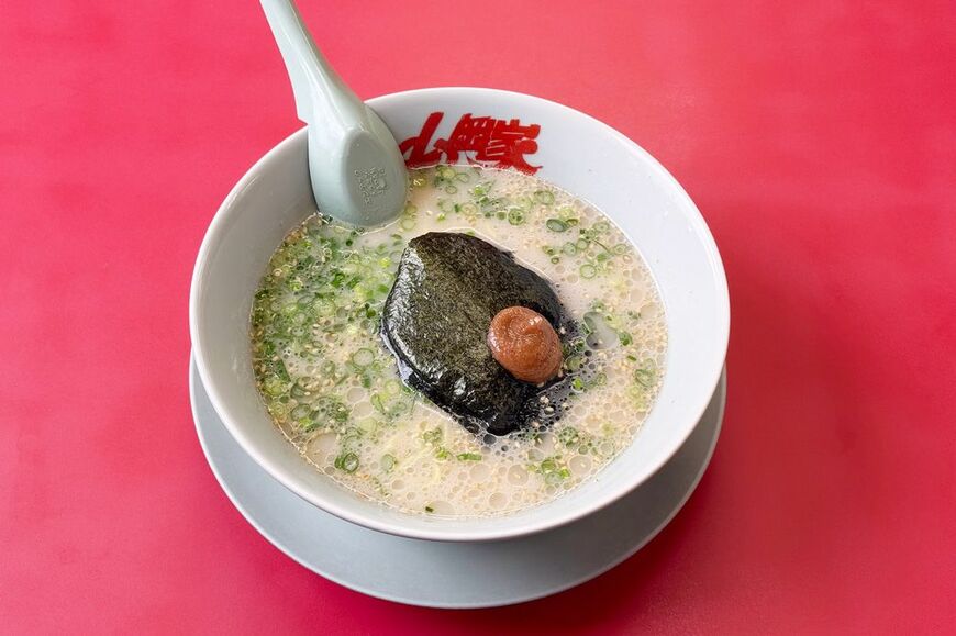 ロードサイドで大人気のラーメンチェーン山岡家のモーニング（筆者撮影）